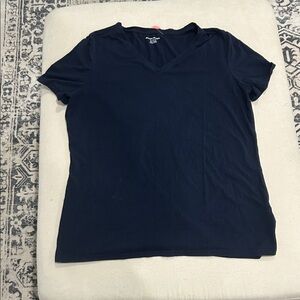 Amazon Essentials Men's Navy V-Neck Tee
